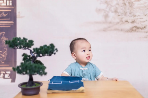 孕妇几个月有反应